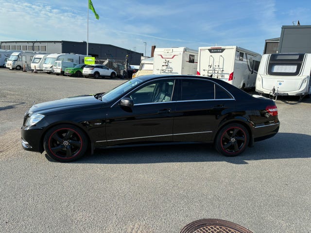 Mercedes-Benz E220 2011 – bild 2