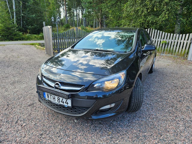 Opel Astra 2015