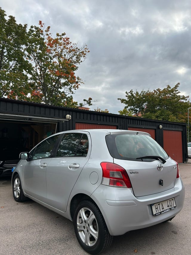 Toyota Yaris 2011