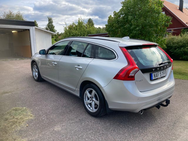 Volvo V60 2016