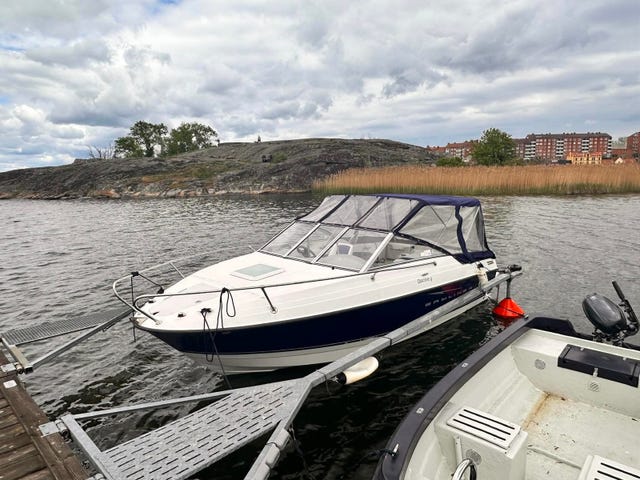 Bayliner Discovery 192 inkl trailer