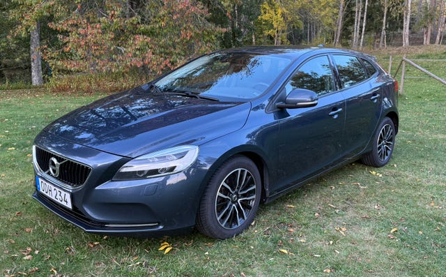 Volvo V40 2017