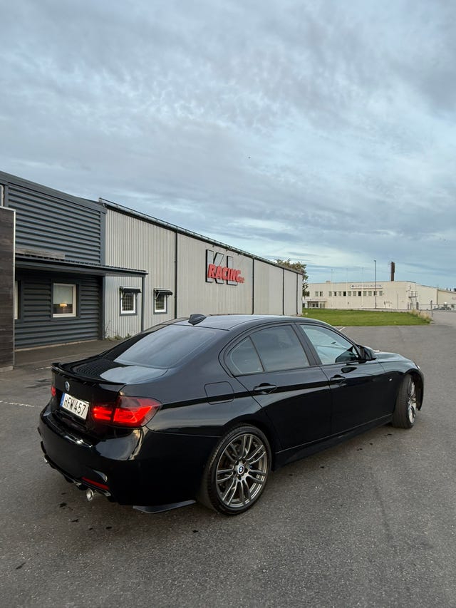 BMW 330d 2014 – bild 4