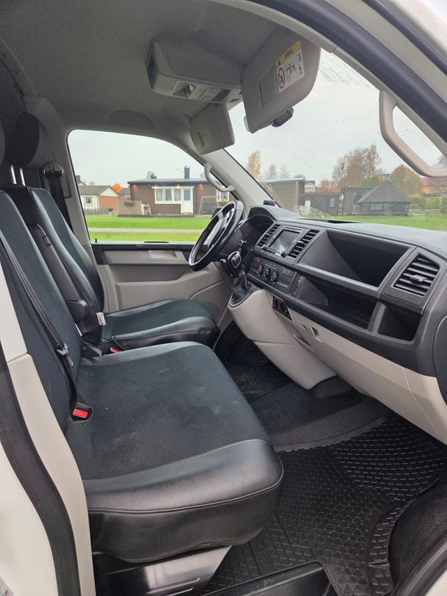 Volkswagen Transporter 2019 – bild 3