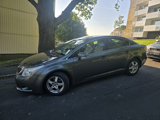 Toyota Avensis 2010