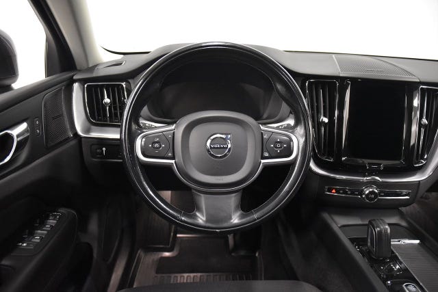 Volvo XC60 2021 – bild 2