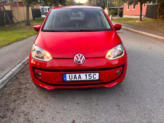 Volkswagen UP! 2013