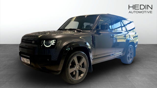 Land Rover Defender 130 2025