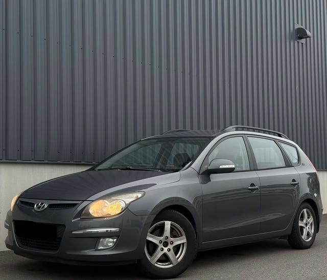 Hyundai i30 2011
