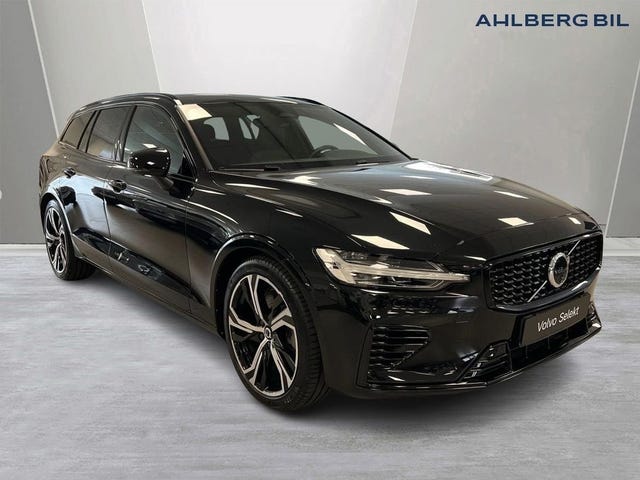 Volvo V60 2025
