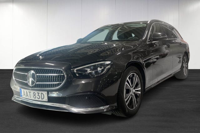 Mercedes-Benz E220 2021