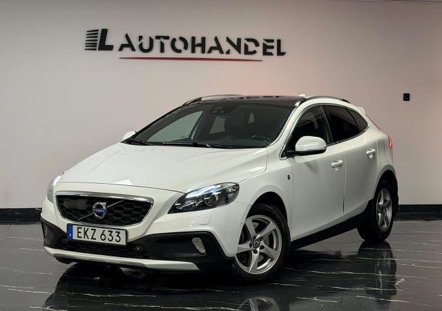 Volvo V40 Cross Country 2015