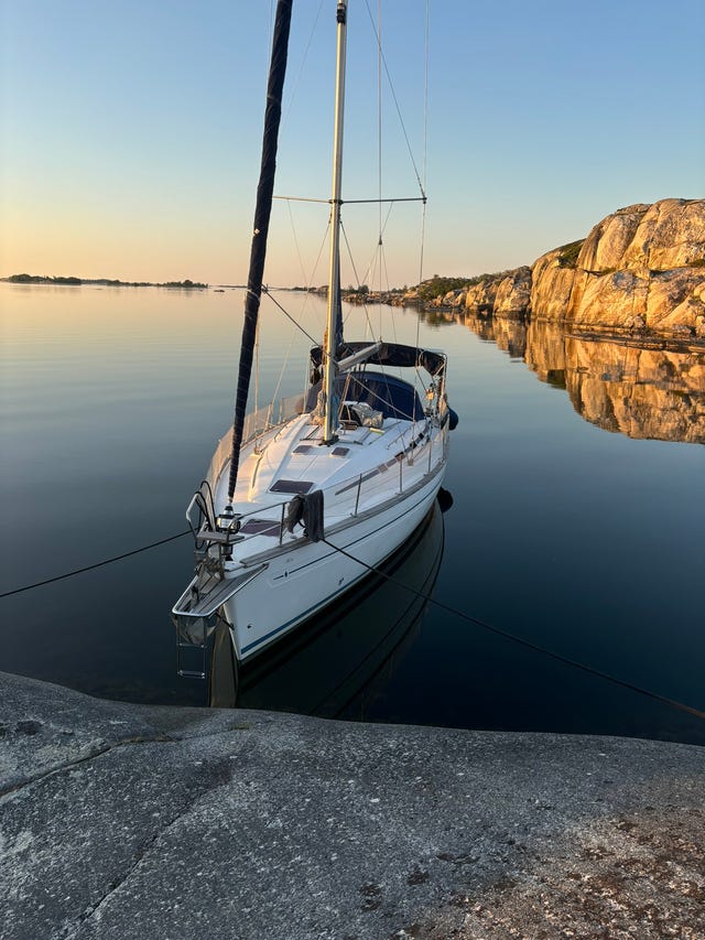 Bavaria 44