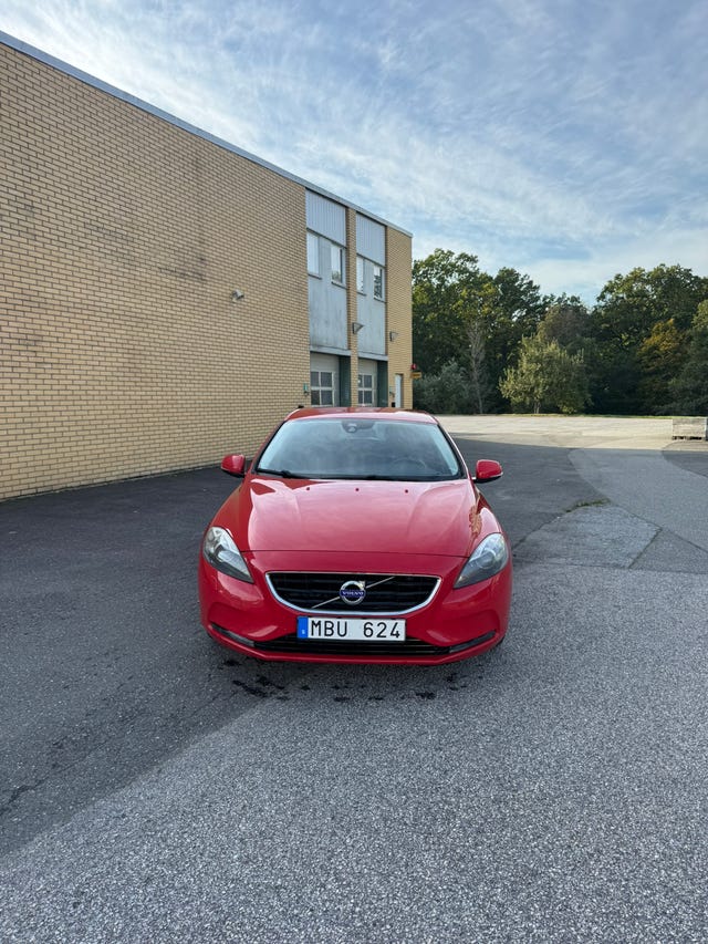 Volvo V40 2014 – bild 2