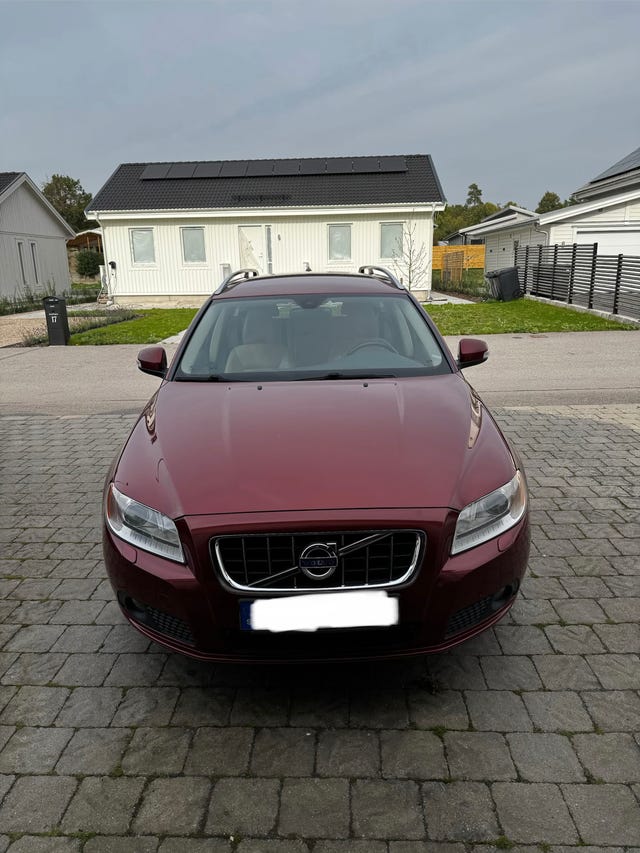 Volvo V70 2011 – bild 2