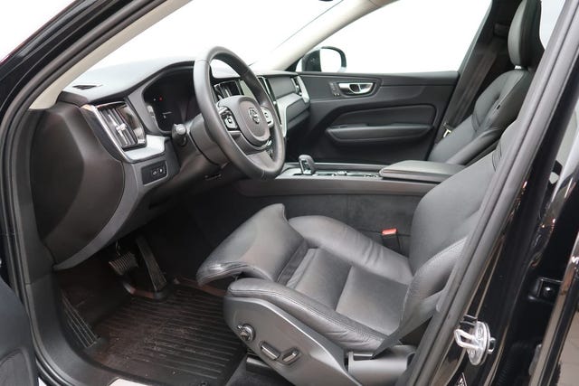 Volvo XC60 2023 – bild 4