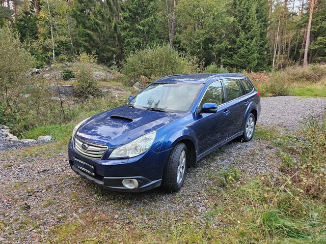 Subaru Outback 2010