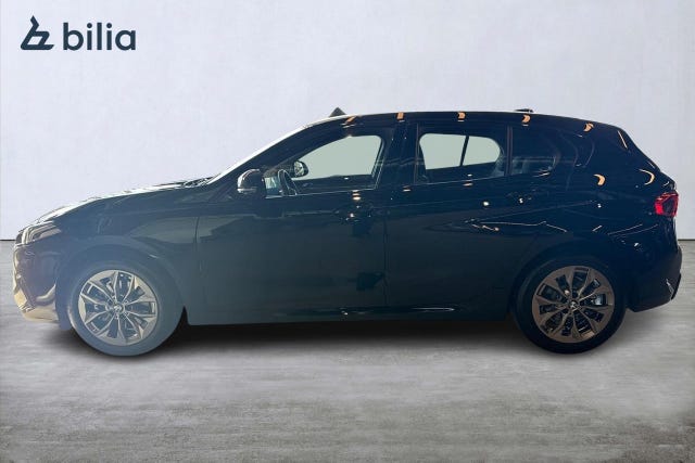 BMW 120 2026 – bild 3