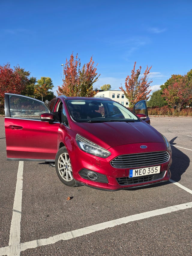 Ford S-MAX 2016