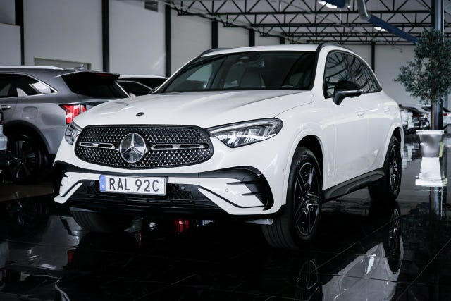 Mercedes-Benz GLC 300 e 2023