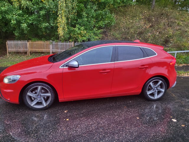 Volvo V40 2014