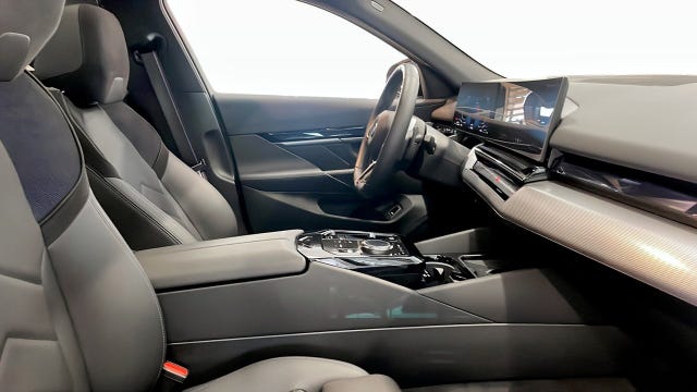 BMW 530e 2026 – bild 3
