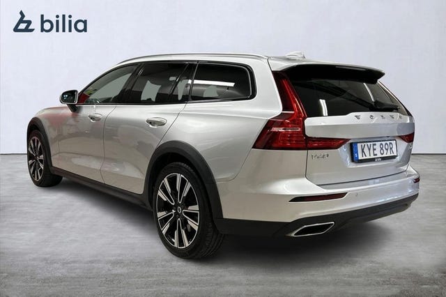 Volvo V60 Cross Country 2019 – bild 2