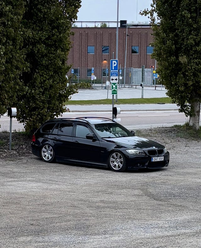 BMW 320d 2010