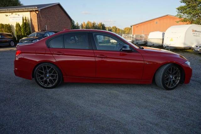 BMW 320d 2014 – bild 2