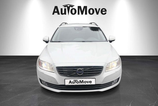 Volvo V70 2015