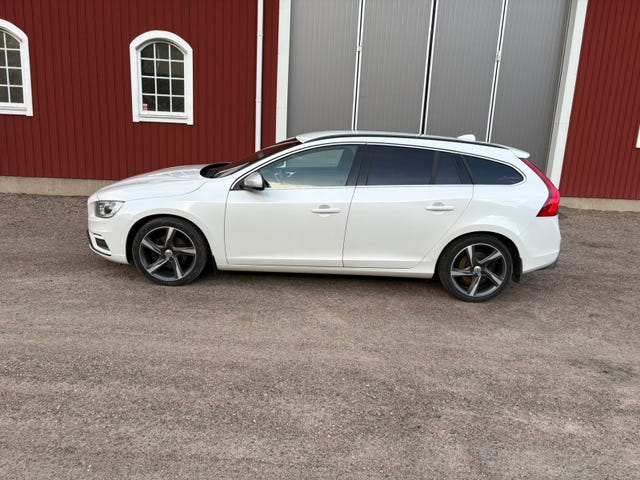 Volvo V60 2016 – bild 2
