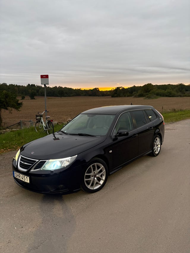 Saab 9-3 2010