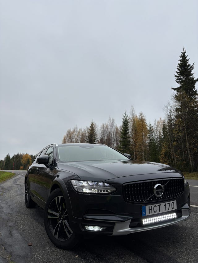 Volvo V90 Cross Country 2019