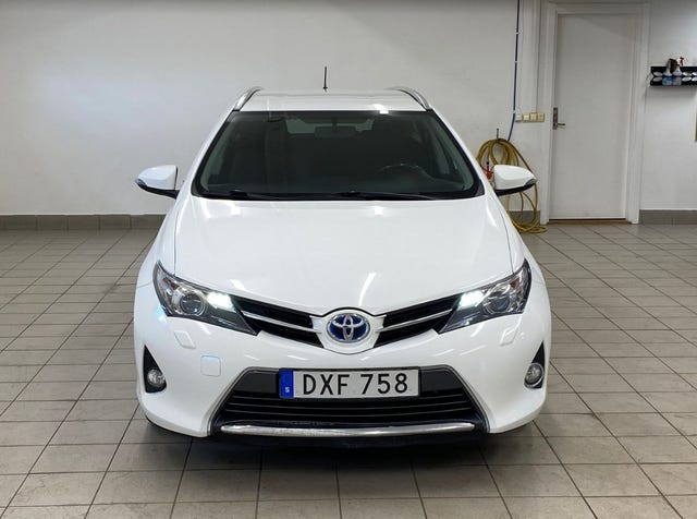 Toyota Auris 2014