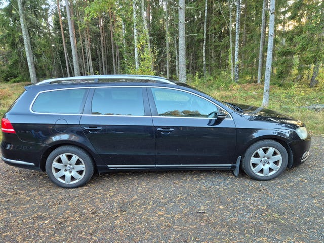 Volkswagen Passat 2012 – bild 2