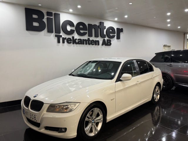 BMW 318i 2011