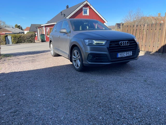 Audi Q7 2016
