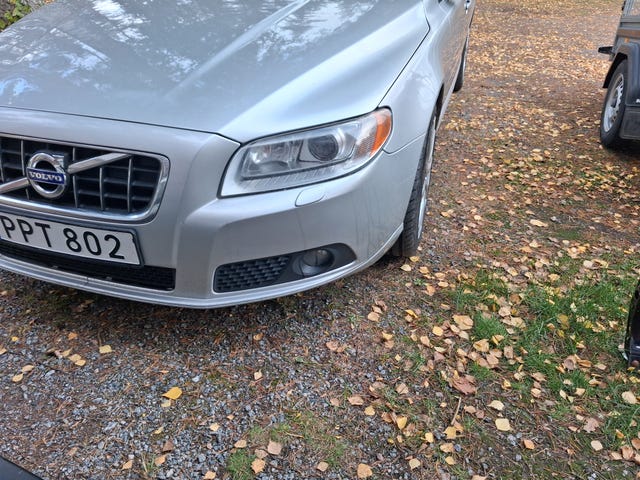 Volvo V70 2010 – bild 2