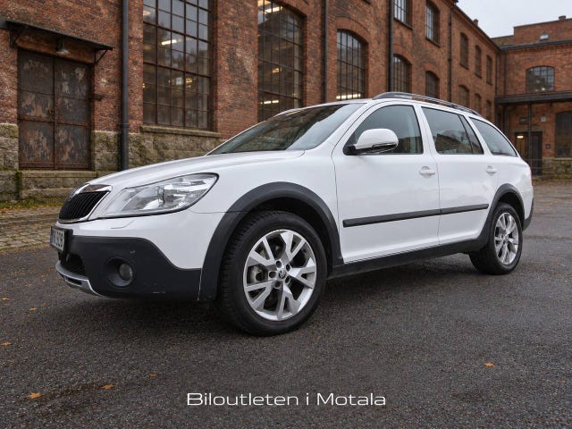 Skoda Octavia Scout 2012