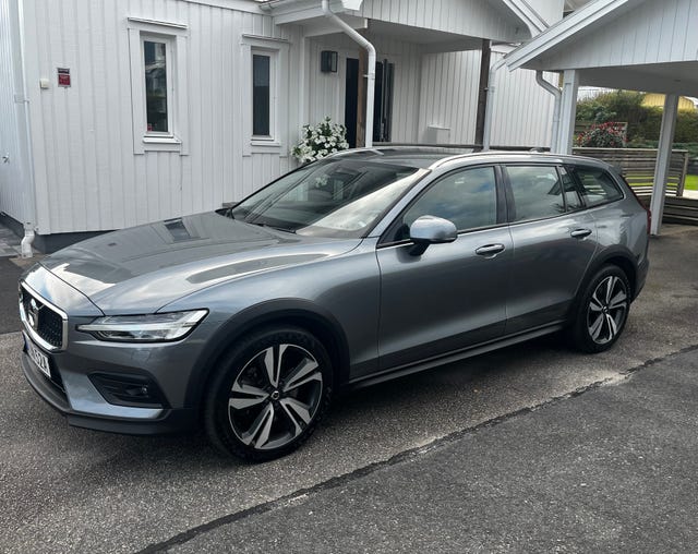 Volvo V60 Cross Country 2020