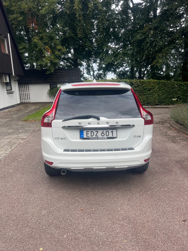 Volvo XC60 2017 – bild 2