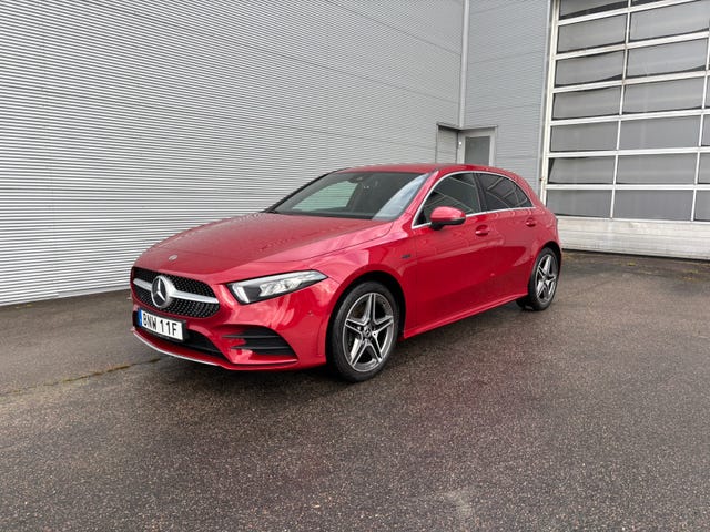Mercedes-Benz A250 e 2021