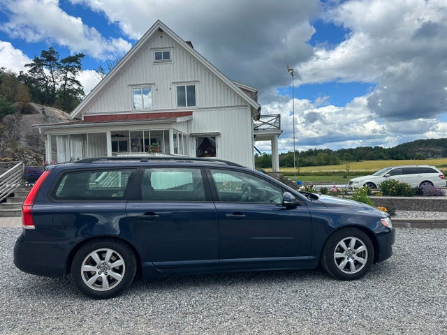 Volvo V70 2014