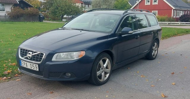 Volvo V70 2010