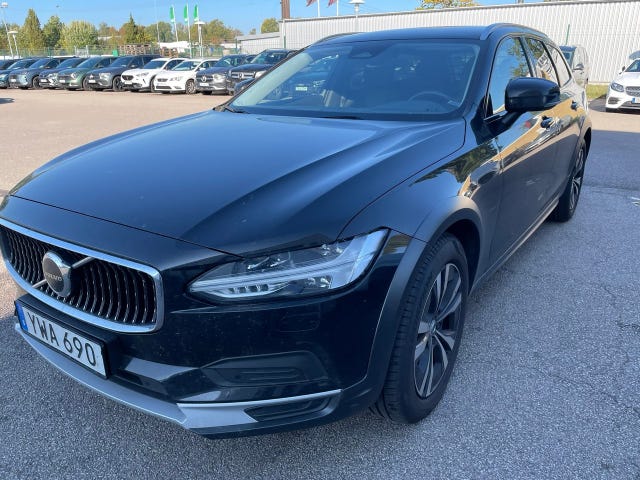 Volvo V90 Cross Country 2022