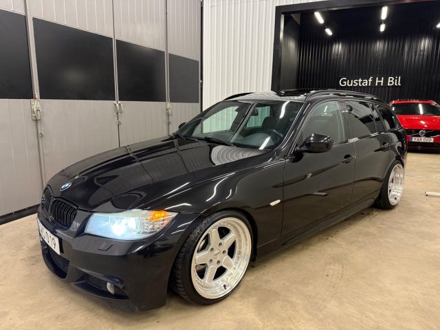 BMW 330d 2011