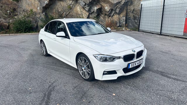 BMW 330e 2017