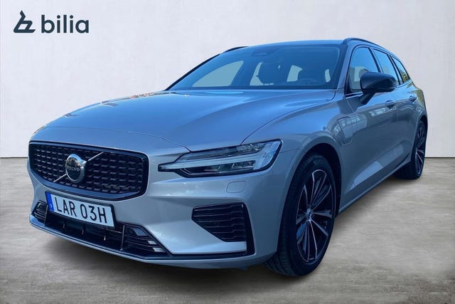 Volvo V60 2025
