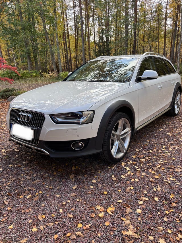 Audi A4 allroad 2015