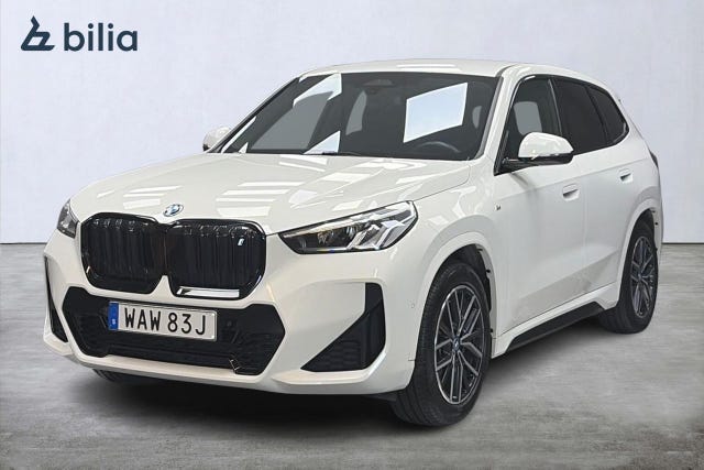 BMW iX1 2024